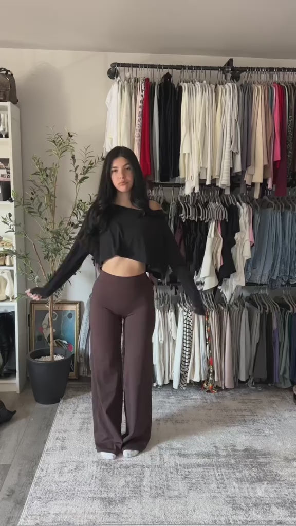 Kalça ve Bel Şekillendirici Flared Tayt Pantolon video